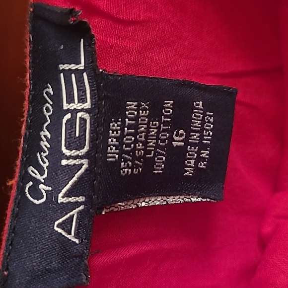 Dress - Picture 2 of 3